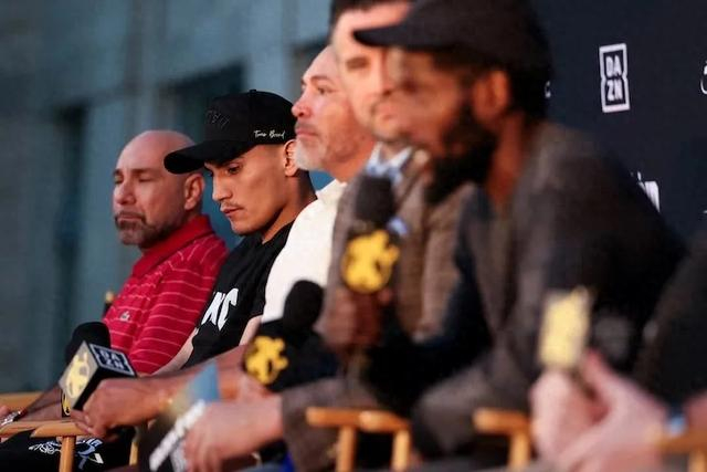 英雄联盟世界赛官网入口-霍亚回应小奥蒂兹的诉讼：怒斥其经纪人干预，坚称拳手非自由身|小维吉尔·奥蒂兹|里基·卢比奥|拳击|金童拳击推广公司|贾伦·恩尼斯_新浪体育_新浪新闻